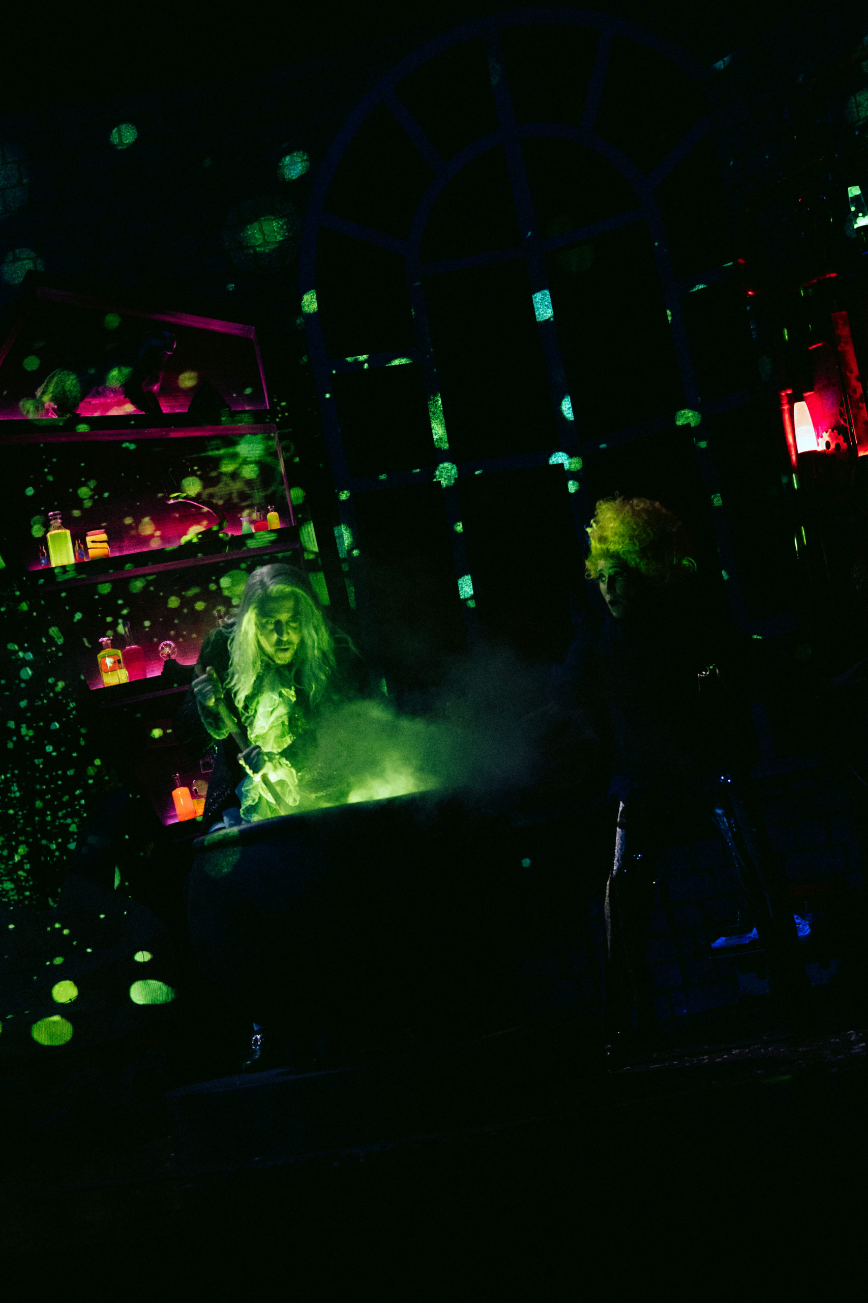 Der satanarchäolügenialkohöllische Wunschpunsch Sven Kaschte, Michaela Kaspar c Philine Hofmann (3)