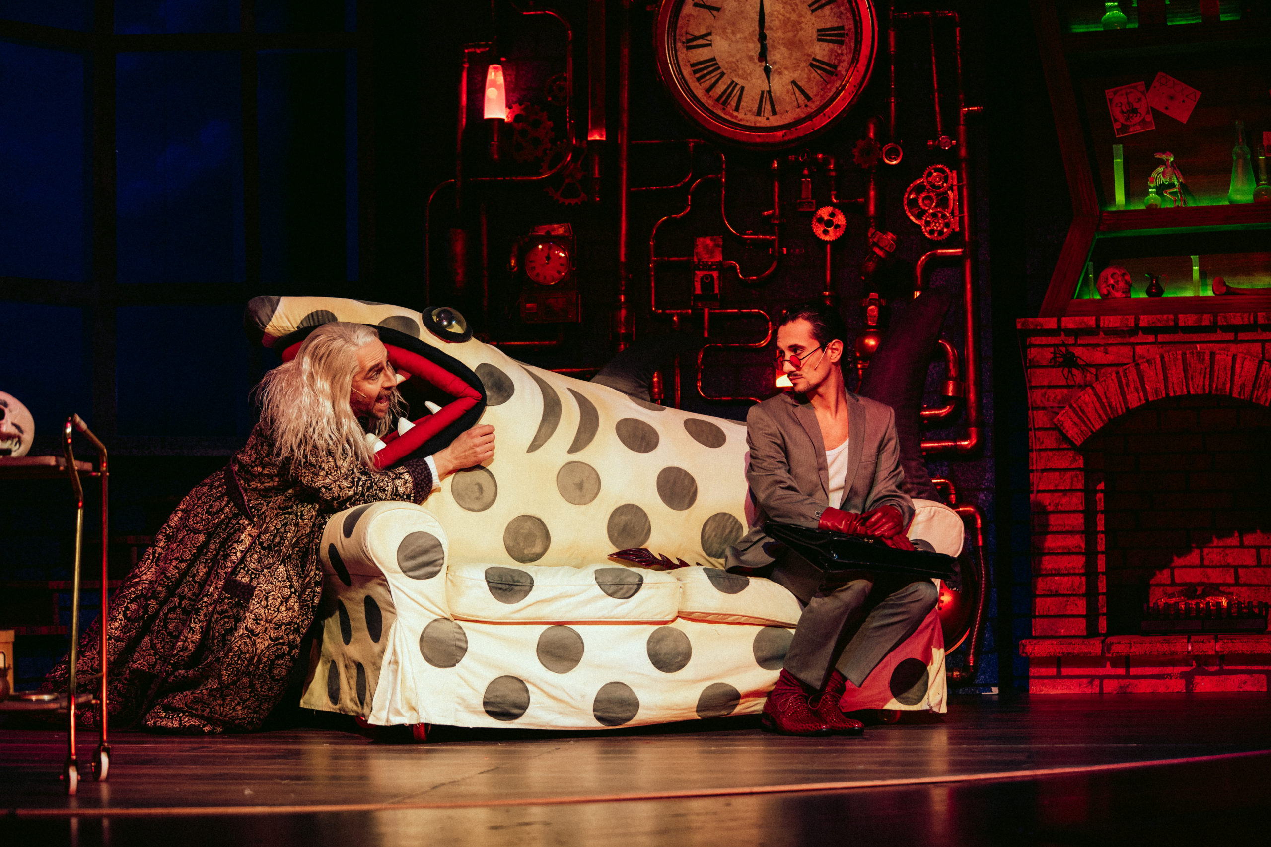 Der satanarchäolügenialkohöllische Wunschpunsch Sven Kaschte, Pierre Balazs c Philine Hofmann (5)