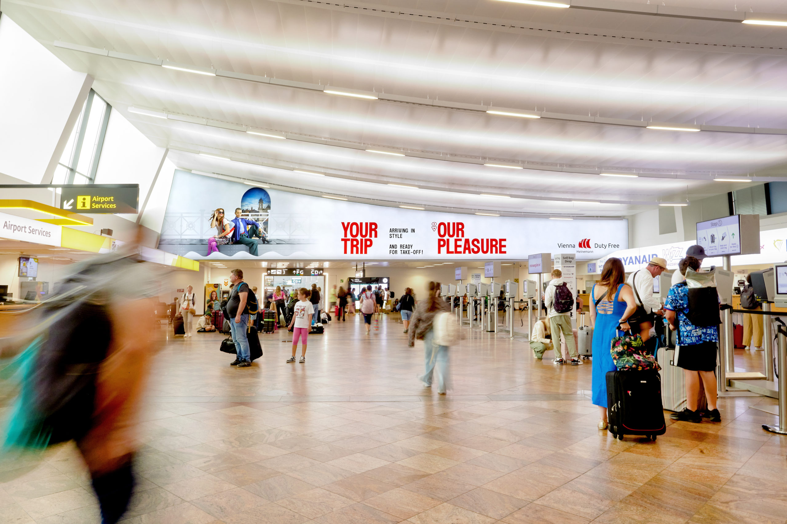 Heinemann, Flughafen Wien, Dokumentation, Clemens Schneider