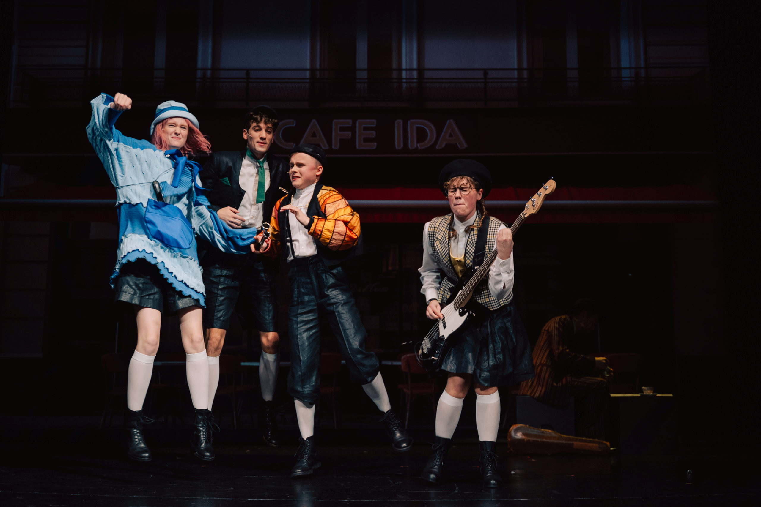 Emil und die Detektive, Katharine Rose, Julian Tzschentke, Elias Eisold, Coco Brell c Philine Hofmann (11)